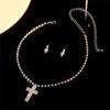 Suministro transfronterizo europeo y americano moda de lujo collar de diamantes de imitación pendientes conjunto de dos piezas collar de cruz pendientes al por mayor