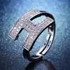 Anillo de Imitación de Moissanita Ocho Corazones y Ocho Flechas para Mujer Un Quilate Anillo de Boda Clásico de Seis Garras Fabricante de Anillos de Diamante Suministro Listo