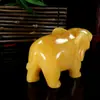 Elefantes de jade beige natural adornos Elefante de topacio piedra original tallado decoración del hogar regalo Artesanía de la suerte de la suerte