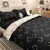Juego de ropa de cama de cuatro piezas de algodón lavado grado A, nuevo estilo 2026, funda de edredón, sábana plana y sábana ajustable, adecuado para dormitorios de estudiantes, juego de tres piezas, talla 4