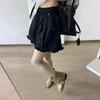 Shorts Estilosos de Perna Larga com Babados para Mulheres, Novo Estilo Verão 2026, Cintura Elástica com Bolsos, Tendência de Calça Casual Coreana