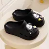 Nuevos Zuecos para Mujer Qidashun, Lindas Decoraciones para Zapatos DIY de Verano, Zapatos de Playa, Sandalias Flotantes, Zapatos de Jardín Transpirables