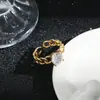 Anel de Zircônia Micro-Pavimentado de Luxo Acessível Europeu e Americano Design de Nicho Feminino Anel Exquisito Aberto para Dedo Indicador Tendência de Moda