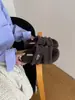Nuevas Zapatillas de Felpa de Suela Gruesa Versátiles de Moda Otoño 2025 para Mujer con Forro de Felpa Cálido de Algodón
