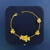 [08] Estilo Coreano Simples Estilo INS Flor de Trevo da Sorte com Diamante Pulseira de Flores Múltiplas Pulseira de Flor Delicada Elegante Feminina
