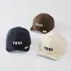 Gorra con Pico de Patito Letra SÍ, Sombrero de Sol Transpirable a Cuadros para Niños, Gorro Infantil Versátil para Todas las Estaciones