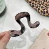 Placa para el pelo con sensación de relajación ~ Pinza para el pelo pinza de tiburón de principios de otoño para mujer de alta gama 2024 nuevo pasador accesorios para el cabello