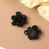Brincos de flor coloridos com miçangas novos para primavera e verão para meninas, brincos versáteis doces de dopamina com design de nicho