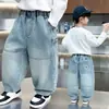 Jeans de Primavera para Niños Estilo Coreano Pantalones Rectos Elegantes 2026 Primavera y Otoño Nuevos Pantalones Cargo de Pierna Ancha para Niños