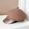 Japão CA4 couro PU ao longo da aba boné de outono e inverno infantil quente de feltro boné de jornaleiro lã australiana pressão lateral boné militar