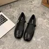 Sapatos de Verão Novo Estilo Planos de Uma Tira Estilo Francês para Combinar com Saias Sapatos Mary Jane Redondos Prateados 2026 Femininos