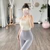 Venta al por mayor de ropa interior deportiva de resistencia media y alta con sujetador con almohadilla para el pecho, malla de yoga, hermosa parte superior de fitness con espalda