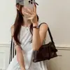 Bolso de verano 2026 para mujer, nuevo, blanco, plisado, tipo nube, para debajo del brazo, con textura, de nicho, versátil, para hombro y cruzado.