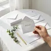 Venta al por mayor en stock sobres pequeños estilo europeo blanco puro, tarjetas de membresía, tarjetas de felicitación, sobres blancos triangulares estilo europeo autoadhesivos en blanco