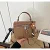 Bolso de mano de nicho de alta gama transfronterizo para mujer, nuevo y elegante bolso tipo caja de moda para el día a día, bolso versátil de hombro y cruzado