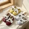 Zapatos de piel para niña con lazo, nueva colección primavera/otoño 2026, zapatos para niños, zapatos de princesa para niñas pequeñas, suela blanda, elegantes y modernos