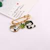 Estilo Chino Tesoro Nacional Panda Broche de Metal de Tres Agujeros Llavero Colgante DIY Hecho a Mano Casero Accesorios para Colgar Bolsos