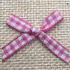 Al por mayor En stock Accesorios de moños de cinta a cuadros pequeños de 2 pulgadas para lencería, empaque de ropa interior, decoraciones de cajas de regalo y moños