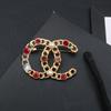 Broche Transfronterizo 2025 Nueva Moda Diamante de Color Simple Retro Traje Otoño e Invierno Accesorios para Ropa Corsage de Perlas Broche