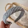 Elegante Faixa de Cabeça de Tricô em Sarja com Design de Coroa Alta, Versátil para Passeios, Sensação de Luxo, Acessório de Cabelo Retrô para Mulheres