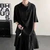 Camiseta de seda gelada de gola alta em tom escuro para homens, de manga curta, com um design único, novo estilo chinês, corte solto, fresca e casual