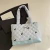 Bolso Nuevo Estilo Otoño e Invierno 2025 con Textura de Gran Capacidad, Bolso de Hombro Casual de Moda con Personalidad, Bolso Tote de Diseño de Nicho