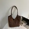 Bolsa tote vintage versátil de grande capacidade para mulheres, nova moda outono 2026, bolsa de ombro/axila para o dia a dia
