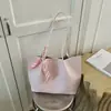 Bolso Tote Grande de Gran Capacidad para Mujer, Bolso de Hombro para el Trabajo, Bolso de Mano Versátil de Moda y Set de Clutch - Otoño 2026