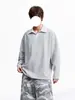 Camisa polo de manga larga a rayas estilo americano de dos piezas falsas para hombre, adecuada para primavera y otoño, casual, moderna, con un look sofisticado y elegante