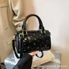 Bolso de Mano de Diseño Exclusivo con Lunares Modelo Nuevo 2026 Bolso Cruzado Gran Capacidad Bolso Boston para Viajes Diarios Bolso de Hombro Versátil