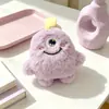 Colgante de Felpa de Dibujos Animados Pequeño Monstruo Llavero Broche Colgante para Mochila Juguete de Peluche Lindo Muñeco