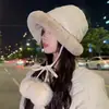 Nuevo Sombrero Mongol de Gamuza 2026 para Mujer, Versátil Protección para los Oídos Otoño e Invierno, Cálido y a Prueba de Frío, Sombrero de Felpa Adelgazante para Hombre