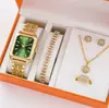 Conjunto Popular de Relojes para Mujer Transfronterizo de Comercio Exterior, Conjunto de Cinco Piezas con Reloj para Mujer Incrustado de Diamantes, Reloj de Cuarzo Cuadrado de Moda para Dama