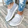 Zapatos casuales de talla grande al por mayor transfronterizos para mujer 2020 Otoño Nuevos mocasines planos con cordones para las cuatro estaciones