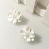 Pendientes elegantes de camelia Chanel con aguja de plata S925, pendientes exagerados de flor grande blanca perla, nuevos