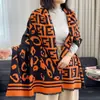 Novo Xale Quente Espesso Estilo Coreano de Inverno Mistura de Caxemira Lenço com Letra Ff Lenço com Letra Dupla Face Dongdaemun