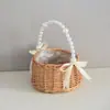 Bolsa de Vime de Mão com Pérolas, Cesta de Flores Secas Frescas Tecida em Rattan, Cesta Tecida de Lembrança para Daminha de Casamento, Cesta de Armazenamento Tecida em Bambu