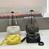 Nova Bolsa de Ombro Feminina em Couro Genuíno, Couro Bovino Natural de Primeira Camada, Bolsa Almofada de Alto Padrão, Bolsa Grande para o Dia a Dia Feminina