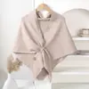 Nuevo Chal Grande Triangular de Color Sólido Mezcla de Lana Otoño e Invierno 2025 para Mujer Bufanda Exterior de Punto Gruesa y Cálida y Hombro