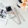Funda para Teléfono Móvil Plegable tipo Espejo Samsung Zflip6 Zflip7 con Cadena Cruzada Camelia Strass Espejo Funda Protectora para Mujeres