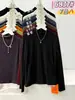 Camiseta de manga larga con cuello alto a medio estilo coreano minimalista para mujer, nueva colección 2026, perfecta como capa interior o camiseta base para principios de otoño, top chic y elegante
