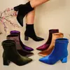 Comercio Exterior Talla Grande Terciopelo Punta Puntiaguda Tacón Grueso Moda Botines 2026 Nuevos Franceses Elásticos Adelgazantes Cremallera Trasera Botas para Mujer