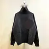 Tentación del Corazón ~ Jacquard de Carta de Amor Roja Cuello Alto Contrastante Top Tejido Holgado Perezoso Moda para Hombres y Mujeres