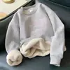 Suéter masculino quente de cashmere com forro de lã engrossado outono inverno nova camisa de base à prova de frio gola redonda plus size all-match