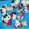 Broche Acrílico Fofo Snoopy Criativo Patch Carregador de Carro Pin de Bolsa Acessório Pequeno Roupa