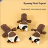 Juguete de Marioneta de Perro de Peluche con Chirrido, Juguete Duradero e Interactivo para Masticar para la Dentición y el Alivio del Aburrimiento