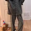 Pijama Retro de Leopardo para Mujer, Cardigan de Terciopelo Alemán con Solapa y Encaje, Set de Pijama de Manga Larga para Otoño e Invierno, Venta al por Mayor Transfronteriza
