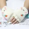 Guantes de Invierno Nuevos para Mujer con Solapa de Medio Dedo Calientes de Terciopelo Imitación de Visón Bordado de Zanahoria Guantes Grandes para Niño Estudiante para Escribir