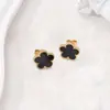 Conjunto de joias pulseira trevo de cinco folhas cinco flores transfronteiriço colar brincos conjunto de três peças luxo leve alta qualidade fabricantes de joias atacado