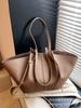 Bolso Tote de Hombro de Alta Gama Sense Simple para Viajeros, Nuevo de Moda Nicho para Primavera y Verano 2025, Versátil, de Gran Capacidad